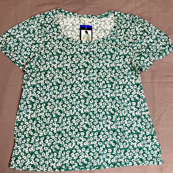 Lucky Bramd women’s short sleeve top size L green floral printed top NWT! - Picture 2 of 8